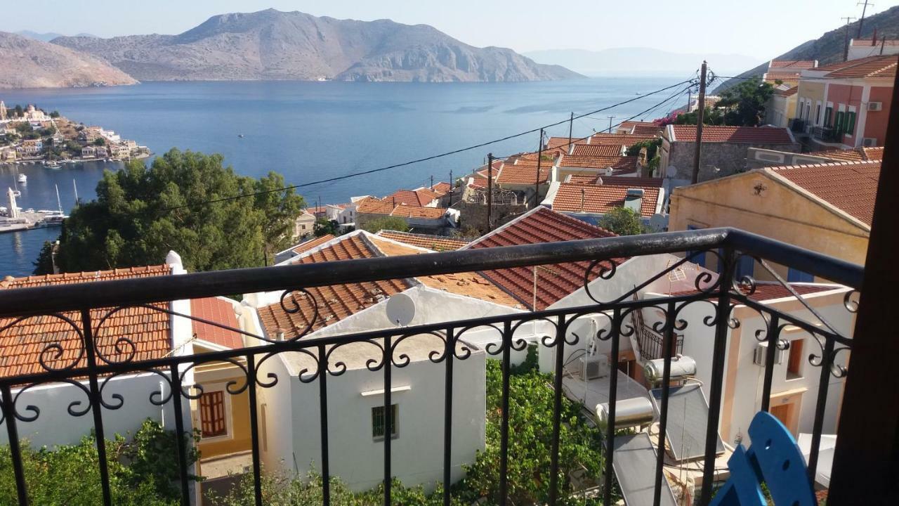 Hotel Fiona Sými Luaran gambar